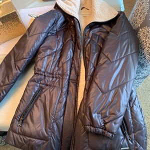 Kenneth Cole Size M Puffer Jacket with Sherpa interior.